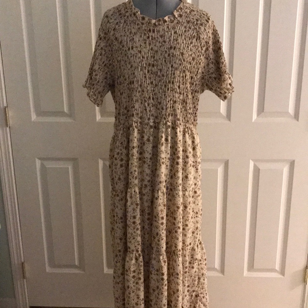 Baltic Born Tan & Beige Floral Print Maxi Dress with Ruched Bodice 2XL